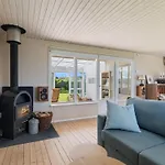 Nis - 250m From The Sea By Interhome Casa de Férias *