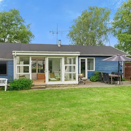 Nis - 250m From The Sea By Interhome Hébergement de vacances