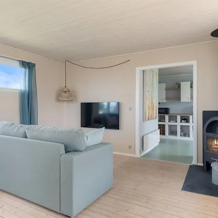 Dom wakacyjny Nis - 250m From The Sea By Interhome Vedelshave