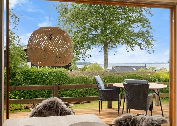 Nis - 250m From The Sea By Interhome Vedelshave